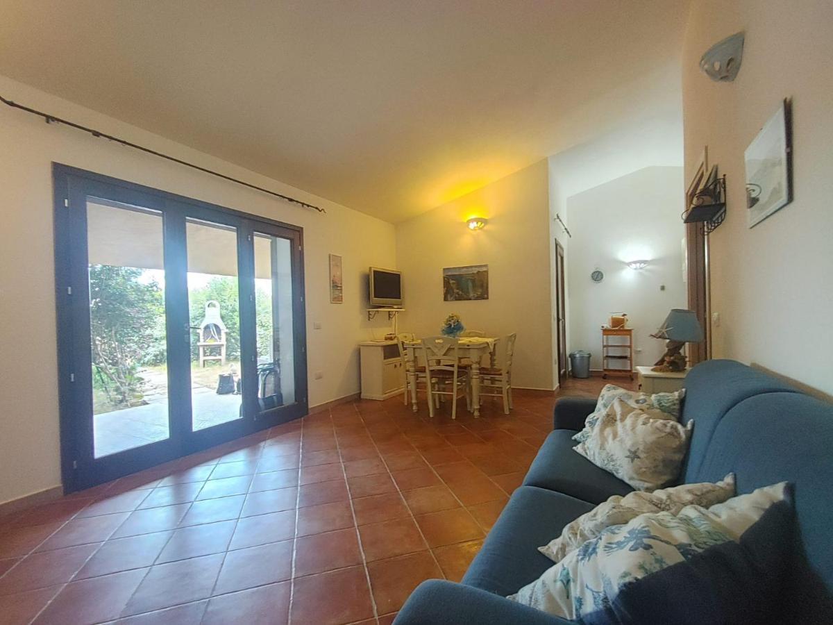 Casa Vacanze Villa Sandrina คอสตาพาราดีโซ ภายนอก รูปภาพ